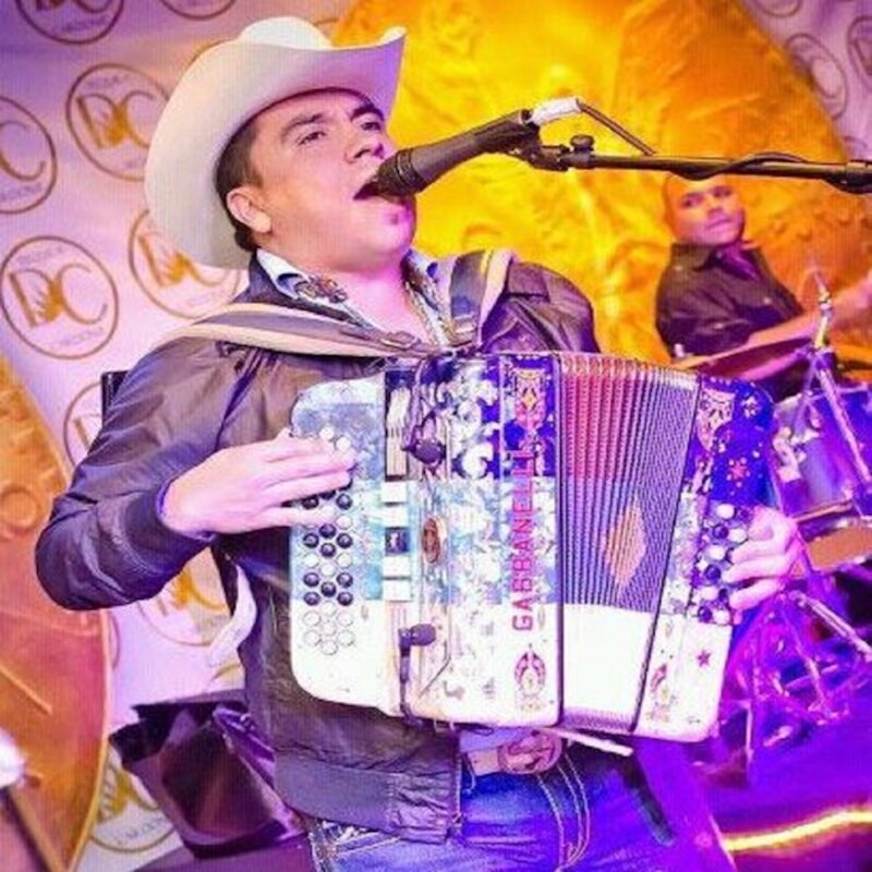 Los Titanes De Durango